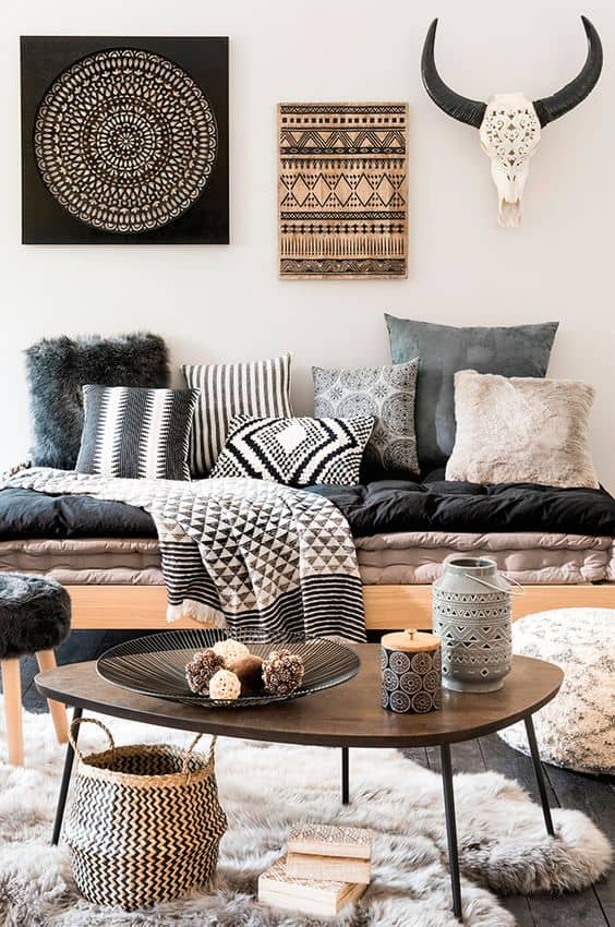 Throw Pillow Combinations + How to Arrange Pillows Like a Pro - Caitlin  Marie Design